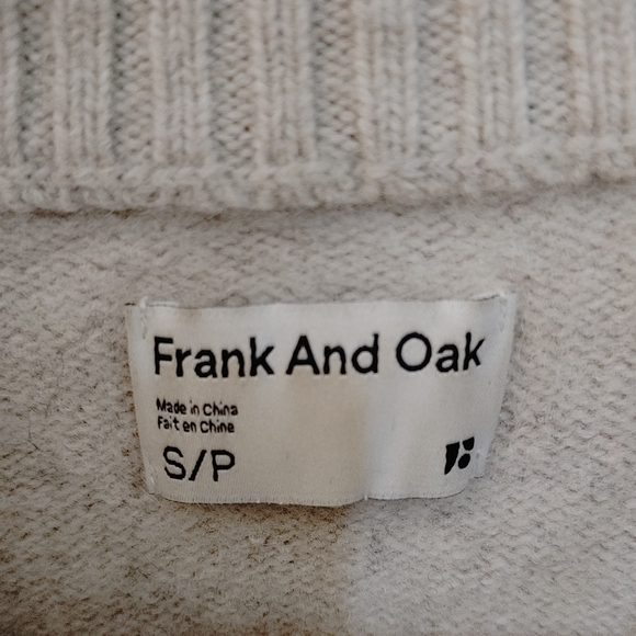 Frank And Oak Lambswool 80% Black & Cream Colorblock Sweater Size Small Crewneck - Picture 4 of 5
